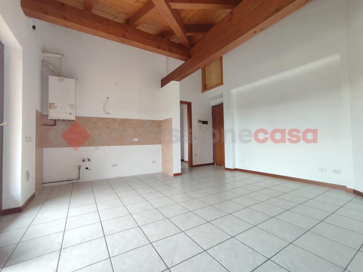 appartamento in vendita a Dormelletto