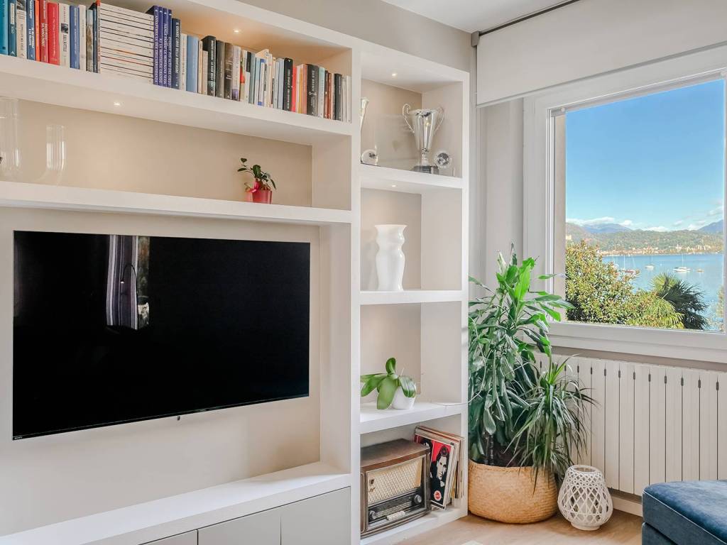 appartamento in vendita a Dormelletto