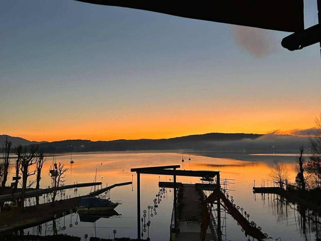 appartamento in vendita a Dormelletto