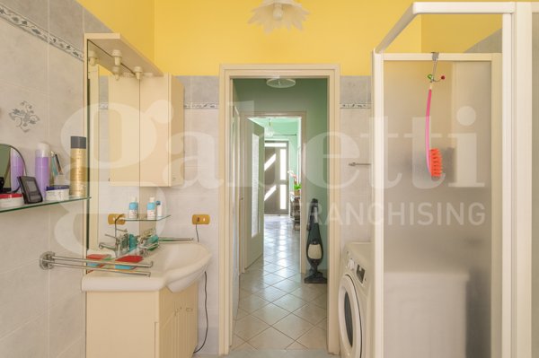 appartamento in vendita a Dormelletto