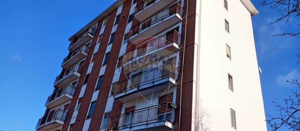 appartamento in vendita a Dormelletto