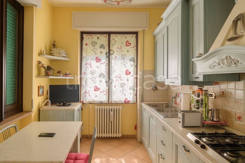 appartamento in vendita a Dormelletto