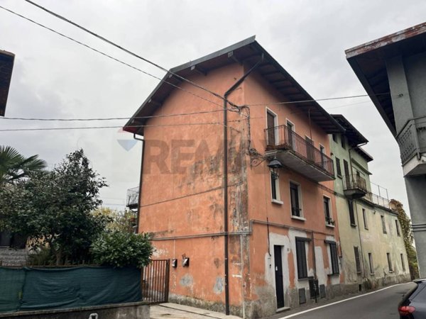appartamento in vendita a Dormelletto