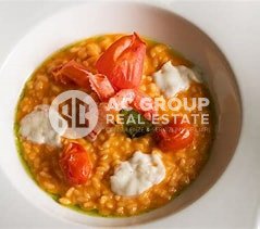 negozio in vendita a Dormelletto