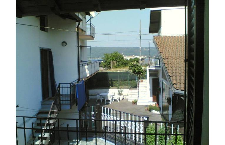 casa indipendente in vendita a Dormelletto