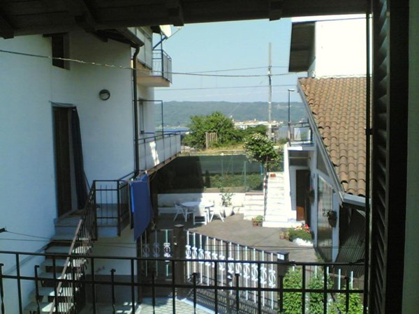 casa indipendente in vendita a Dormelletto