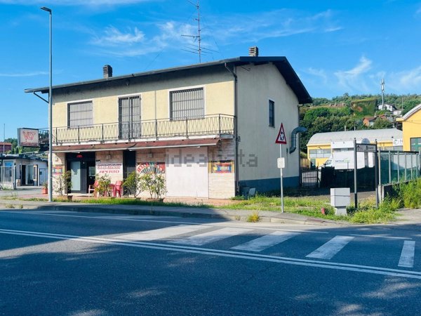 appartamento in vendita a Dormelletto