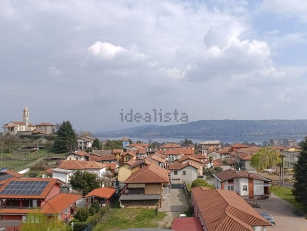 appartamento in vendita a Dormelletto