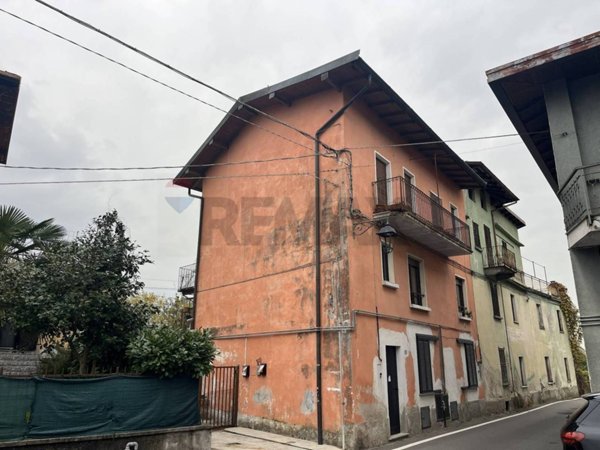 appartamento in vendita a Dormelletto