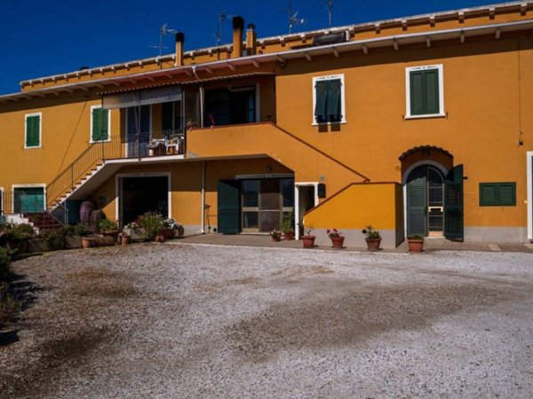 appartamento in vendita a Bibbona in zona Marina di Bibbona