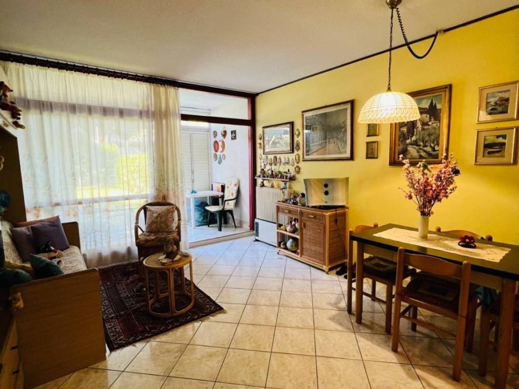 appartamento in vendita a Bibbona in zona Marina di Bibbona