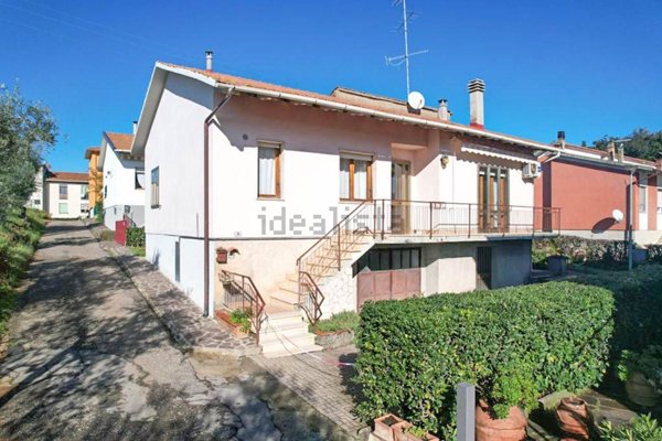 casa indipendente in vendita a Bibbona