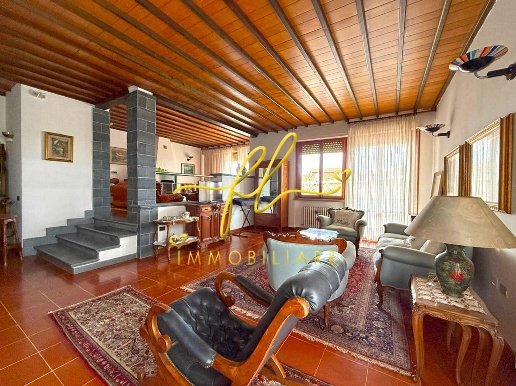 casa indipendente in vendita a Bibbona