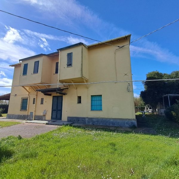 appartamento in vendita a Bibbona in zona Marina di Bibbona