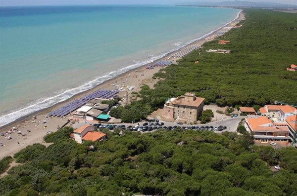 appartamento in vendita a Bibbona in zona Marina di Bibbona