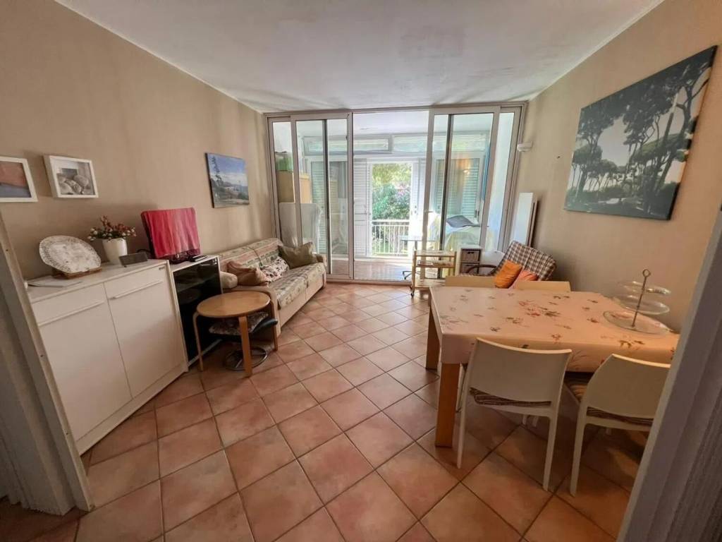 appartamento in vendita a Bibbona in zona Marina di Bibbona
