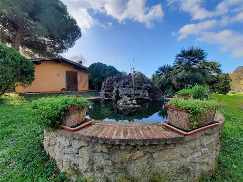 casa indipendente in vendita a Bibbona