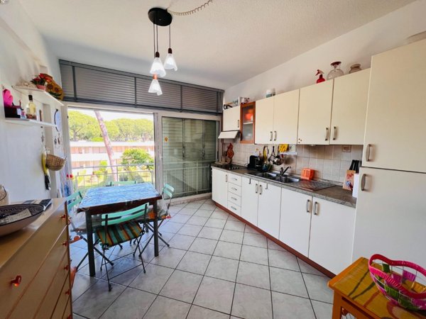 appartamento in vendita a Bibbona in zona Marina di Bibbona