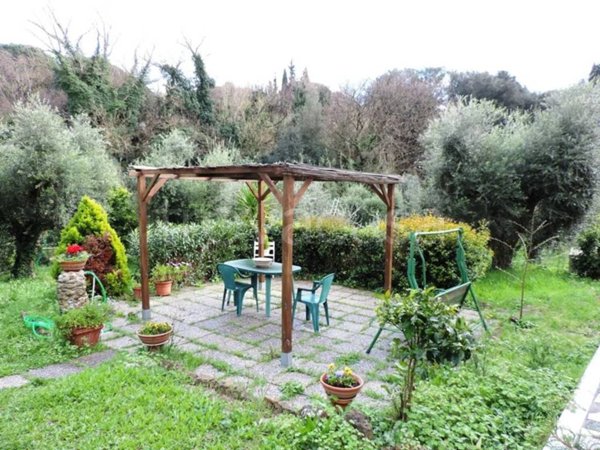 casa indipendente in vendita a Bibbona