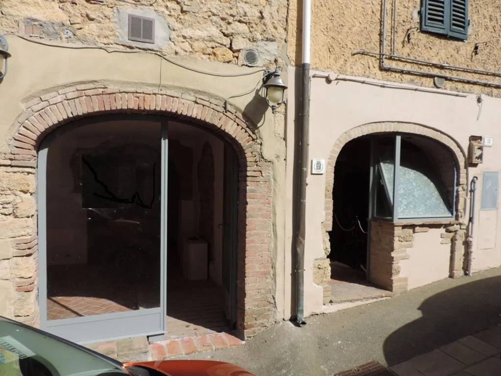 negozio in vendita a Bibbona