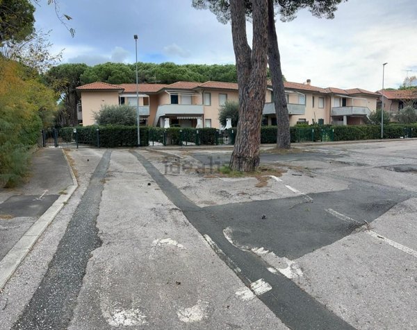 appartamento in vendita a Bibbona in zona Marina di Bibbona