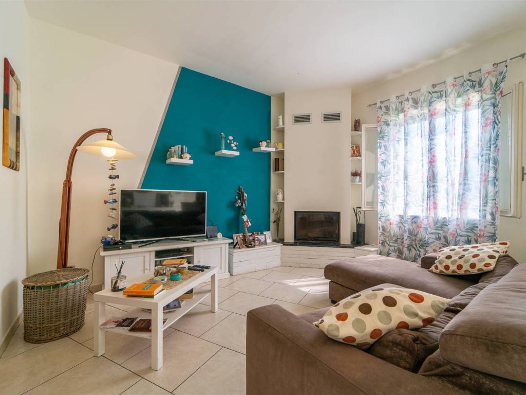 casa indipendente in vendita a Bibbona