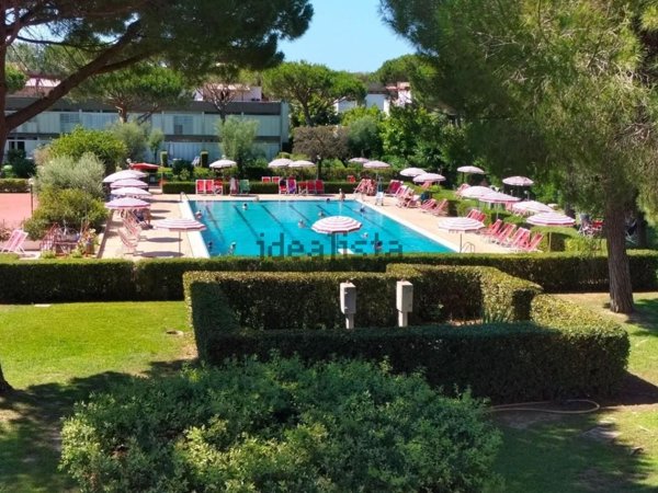 appartamento in vendita a Bibbona in zona Marina di Bibbona