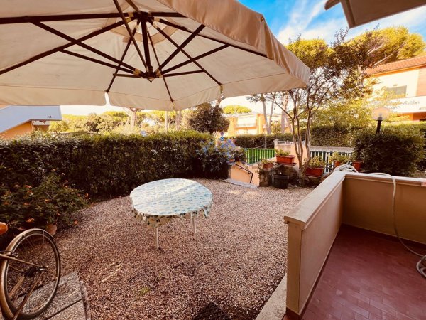 appartamento in vendita a Bibbona in zona Marina di Bibbona