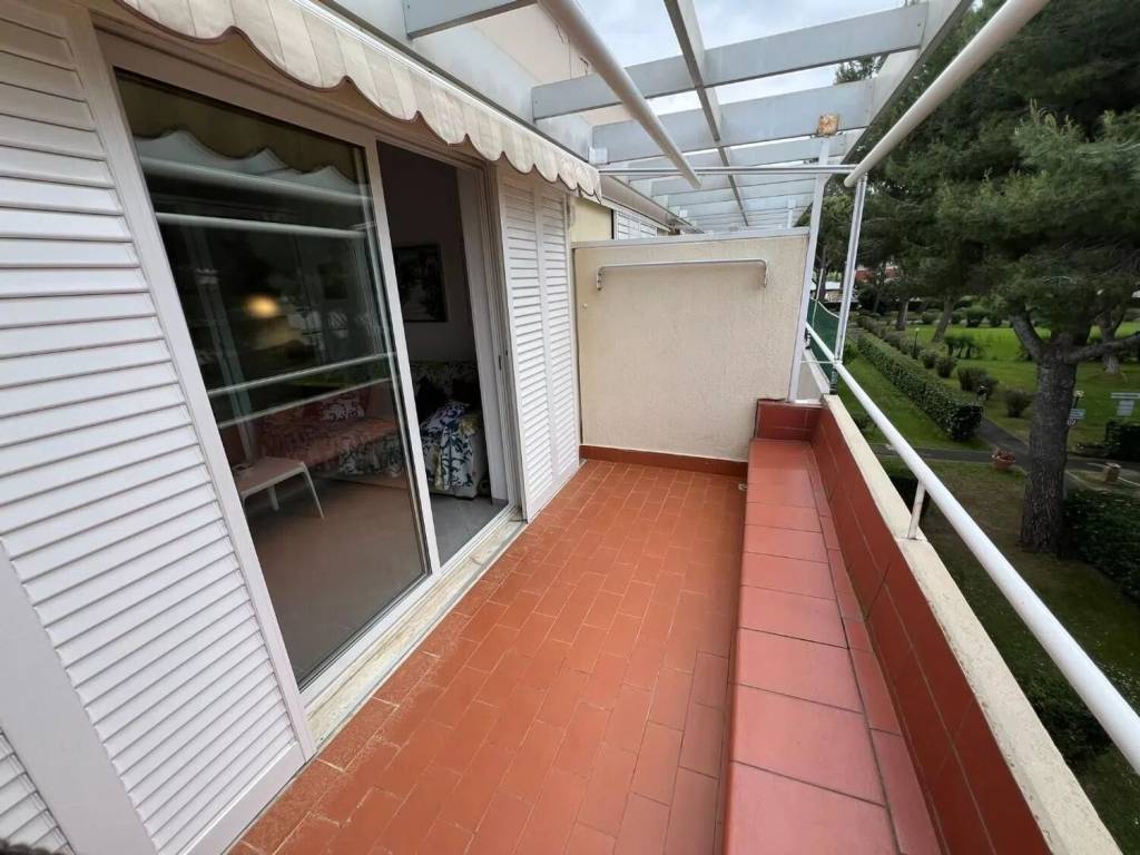 appartamento in vendita a Bibbona in zona Marina di Bibbona