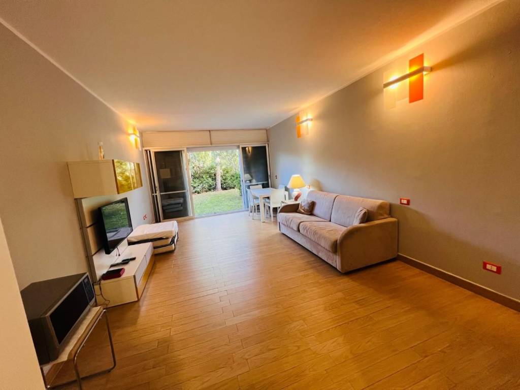 appartamento in vendita a Bibbona in zona Marina di Bibbona