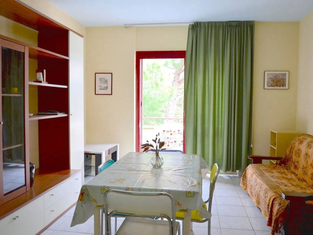 appartamento in vendita a Bibbona in zona Marina di Bibbona