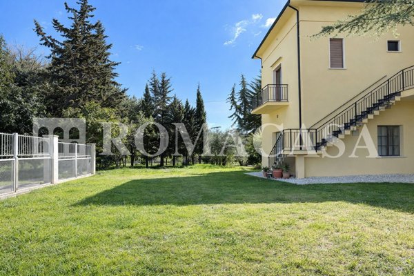 casa indipendente in vendita a Bibbona