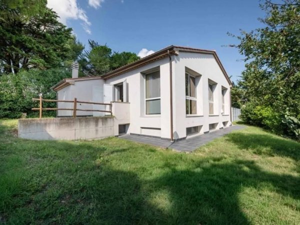 casa indipendente in vendita a Bibbona in zona La California