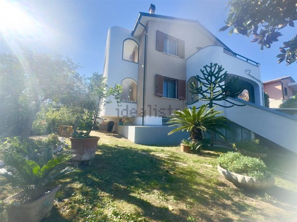 appartamento in vendita a Bibbona in zona La California