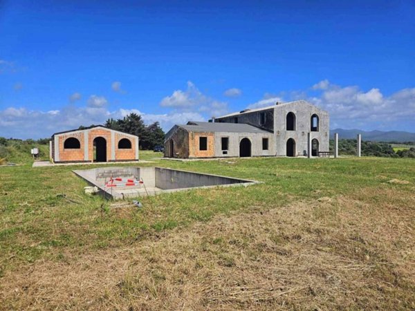 casale in vendita a Bibbona