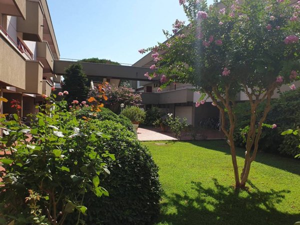 appartamento in vendita a Bibbona in zona Marina di Bibbona