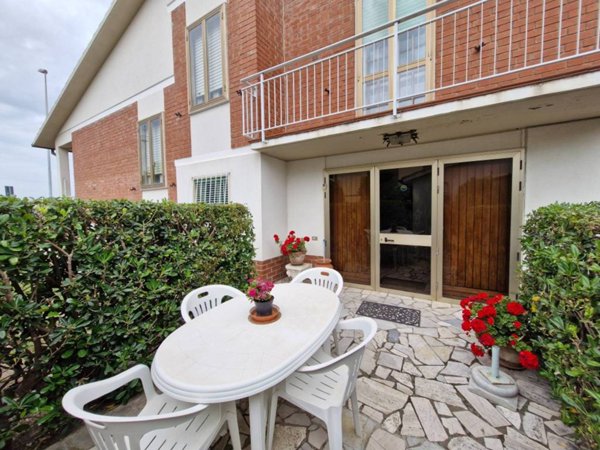 appartamento in vendita a Campiglia Marittima in zona Venturina