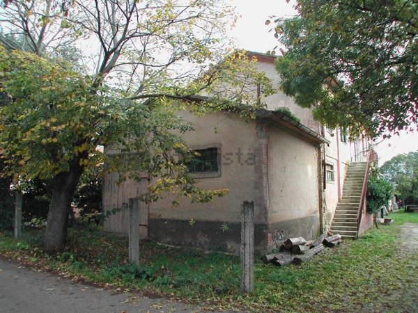 appartamento in vendita a Campiglia Marittima in zona Venturina