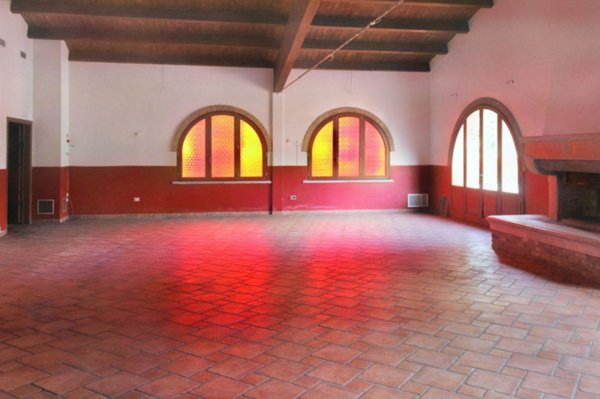 negozio in vendita a Campiglia Marittima