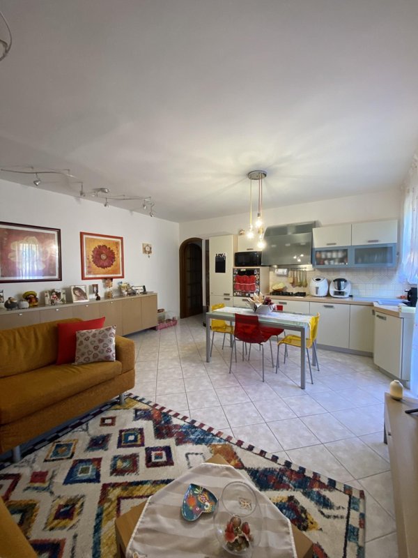 appartamento in vendita a Campiglia Marittima in zona Venturina