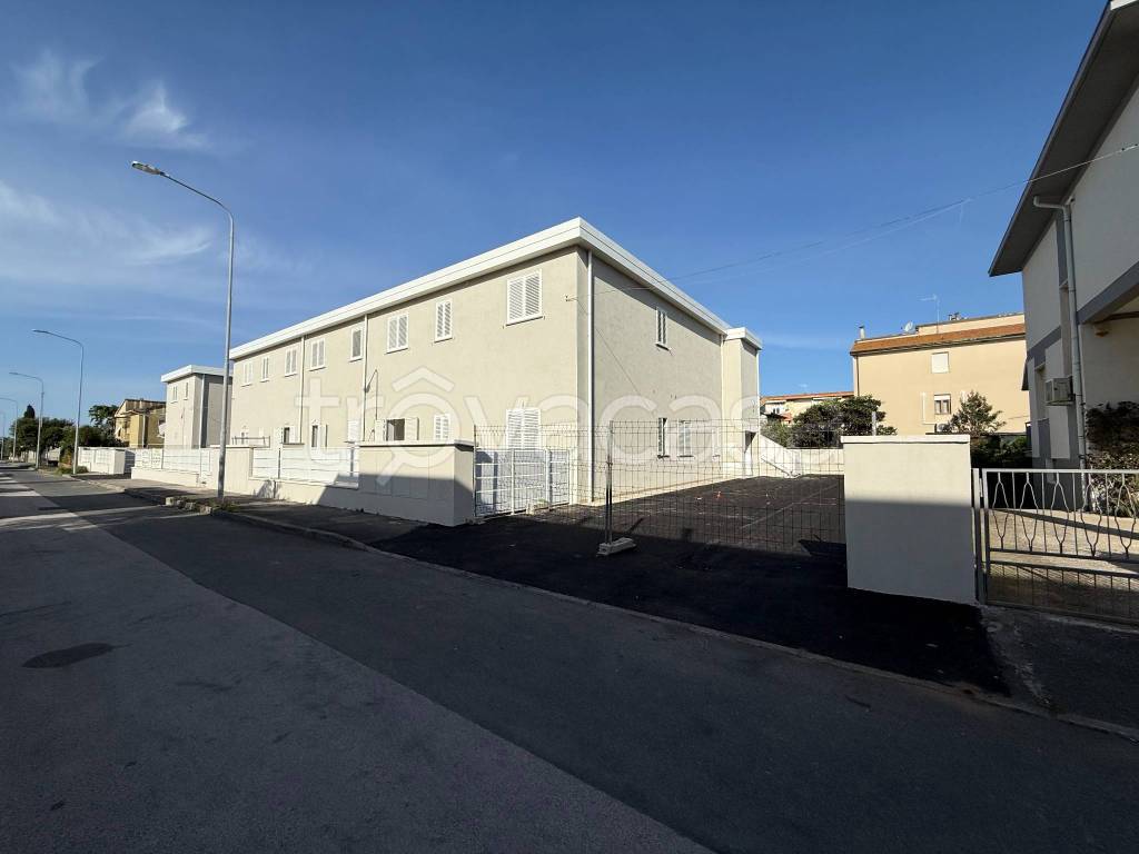 appartamento in vendita a Campiglia Marittima in zona Venturina