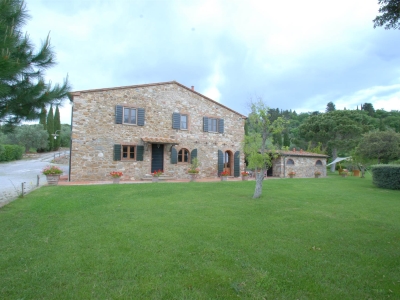 casa indipendente in vendita a Campiglia Marittima in zona Venturina