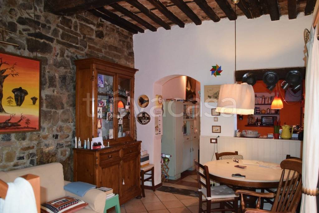 appartamento in vendita a Campiglia Marittima