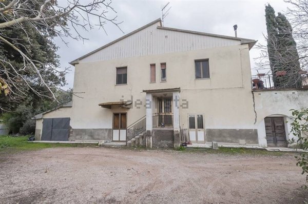 casa indipendente in vendita a Campiglia Marittima