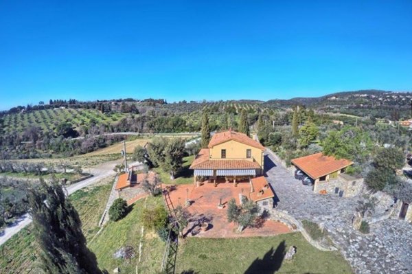 casa indipendente in vendita a Campiglia Marittima
