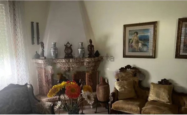 appartamento in vendita a Campiglia Marittima in zona Venturina