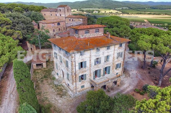 casa indipendente in vendita a Campiglia Marittima