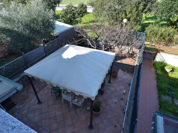casa indipendente in vendita a Campiglia Marittima