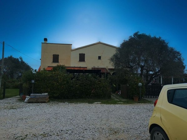 appartamento in vendita a Campiglia Marittima in zona Venturina