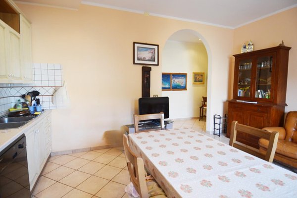 appartamento in vendita a Campiglia Marittima in zona Venturina